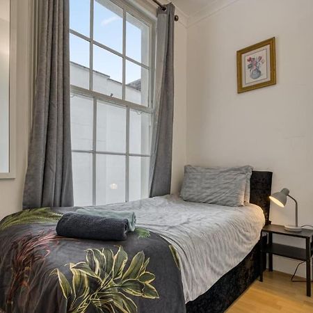 Cosy 2Br Retreat Near Paddington Station Daire Londra Dış mekan fotoğraf