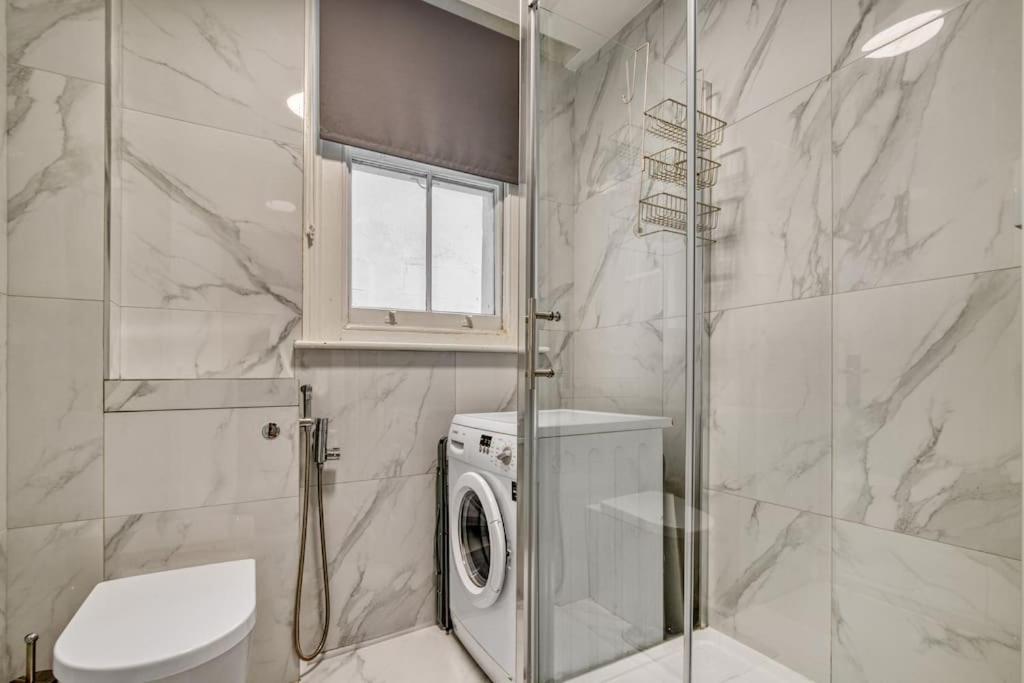 Cosy 2Br Retreat Near Paddington Station Daire Londra Dış mekan fotoğraf